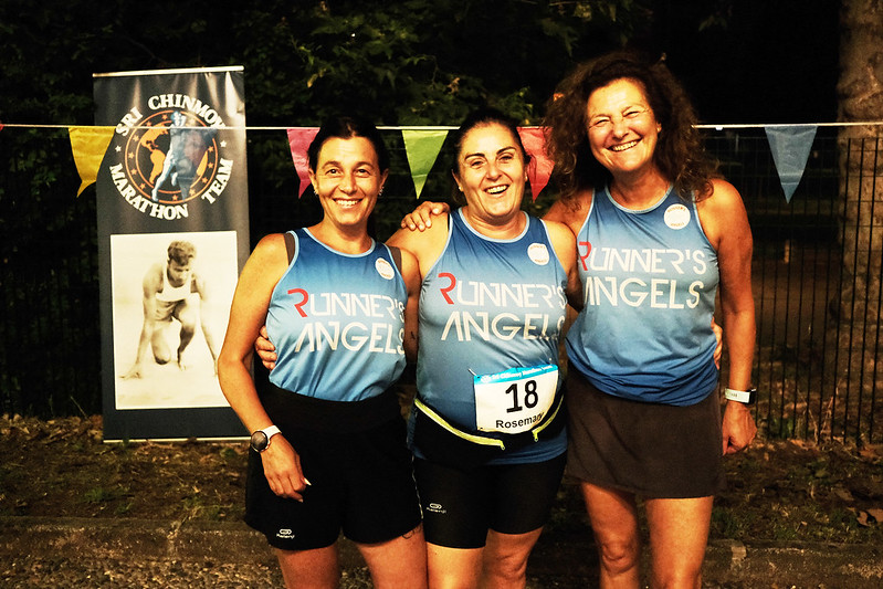 I^ Sri Chinmoy 6 Hour Midnight Race
