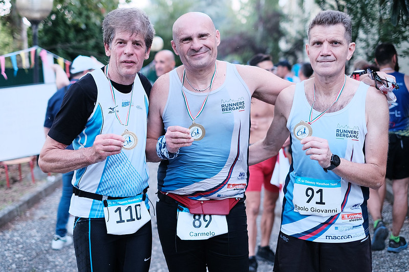 I^ Sri Chinmoy 6 Hour Midnight Race