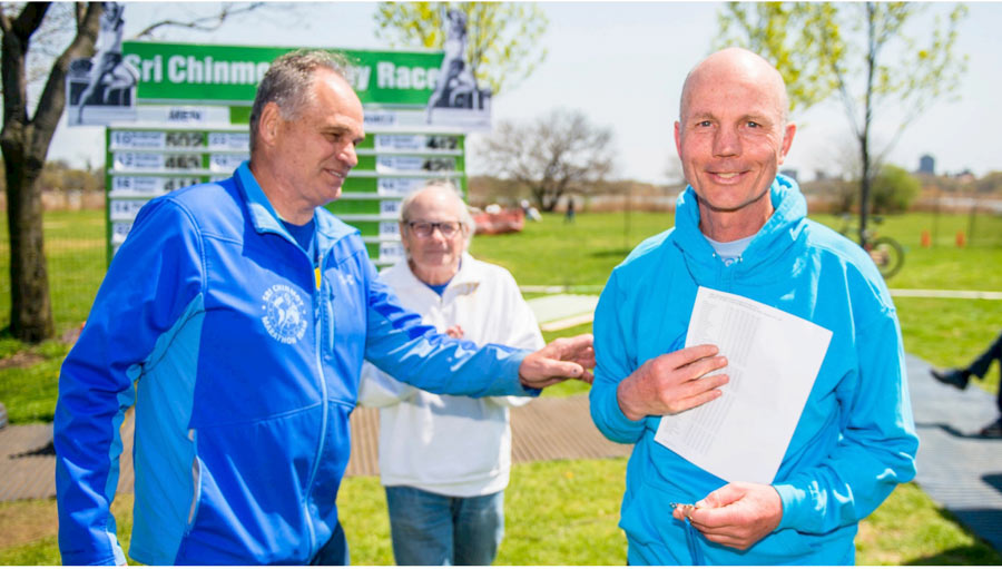 The Long Walk to Myself: 6-day Race Impressions by Shashanka Karlen